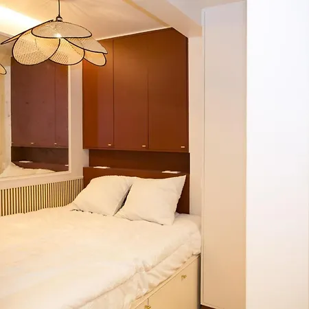 Apartment Studio Fonctionnel Et Moderne Place Clichy - 2p